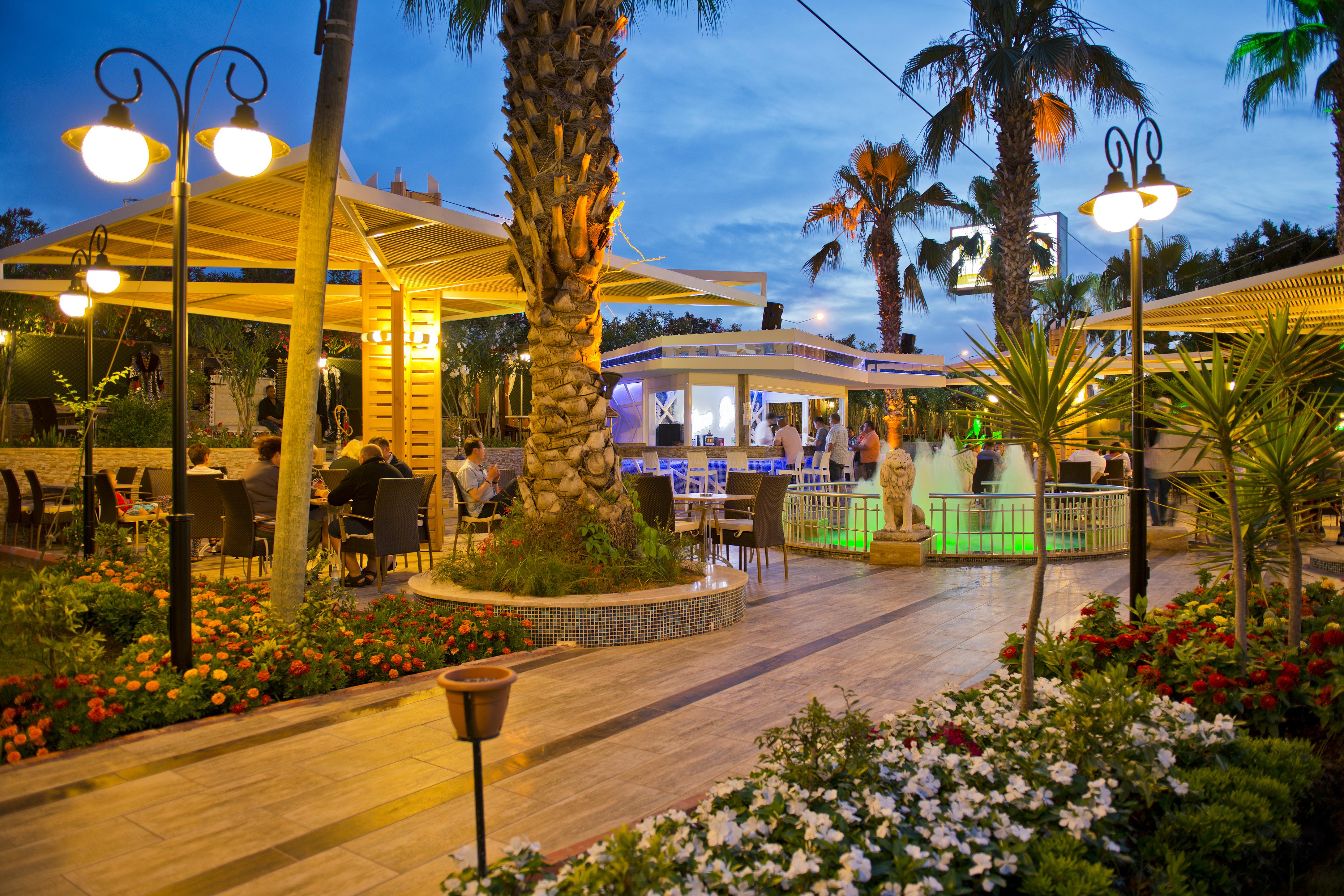 Beach Club Doganay Hotel Konaklı Esterno foto