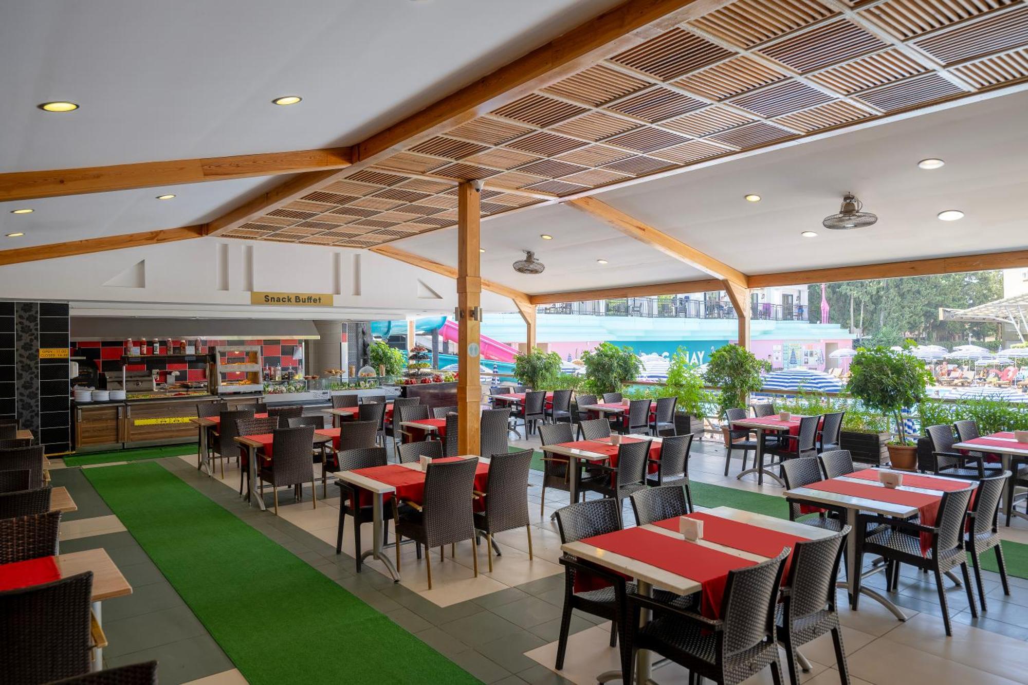Beach Club Doganay Hotel Konaklı Esterno foto
