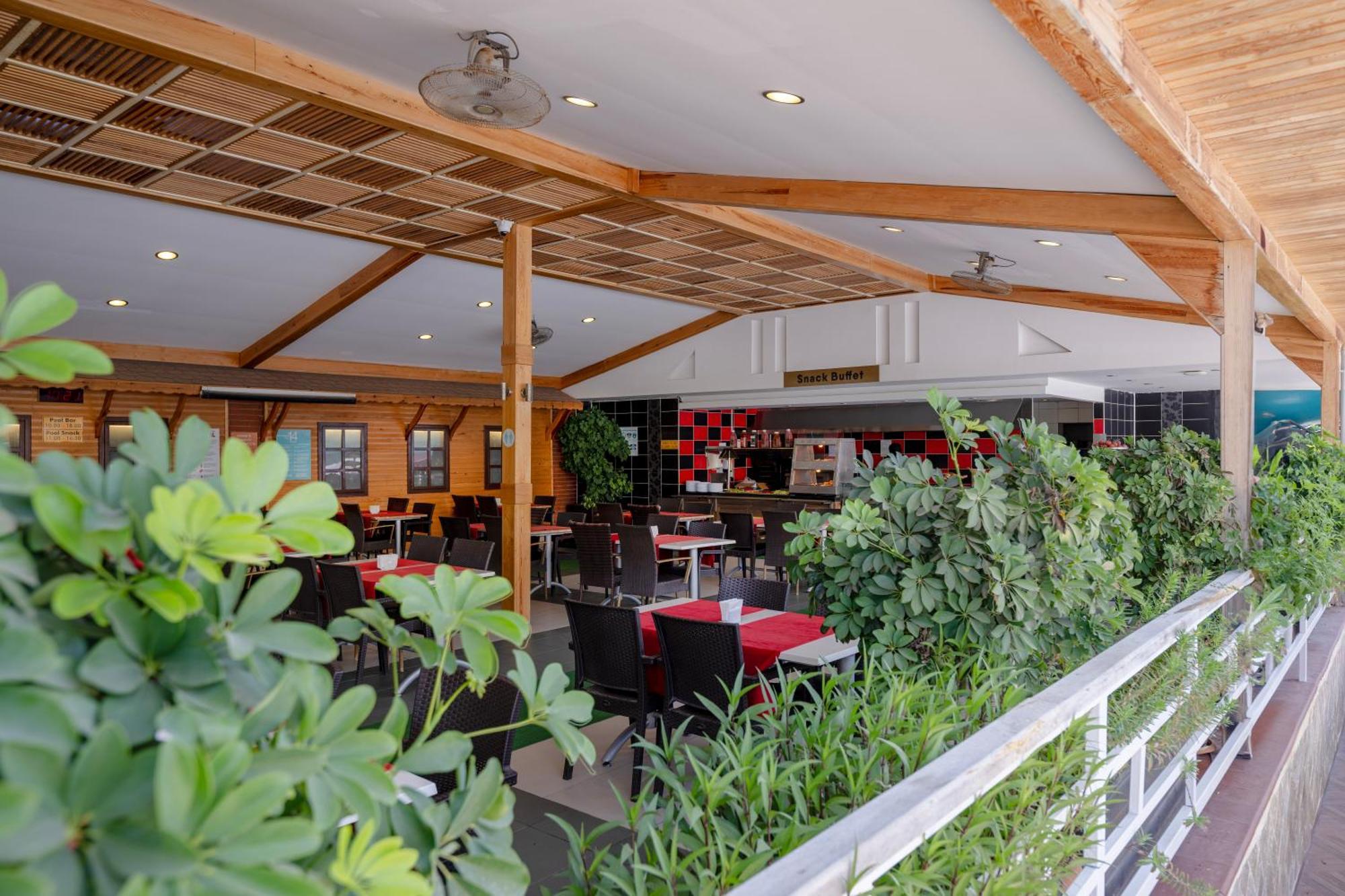 Beach Club Doganay Hotel Konaklı Esterno foto